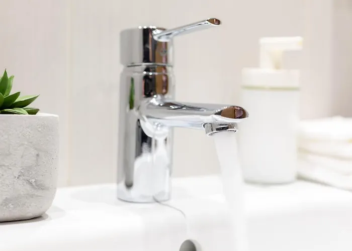 Unamuno By Living Бильбао